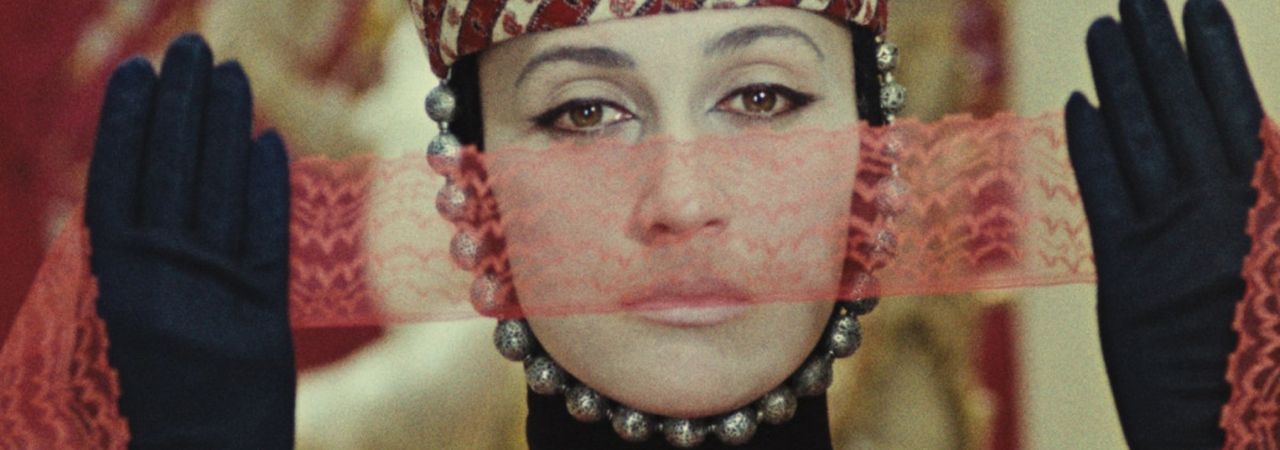"Sayat Nova - la couleur de la grenade" de Sergueï Paradjanov
